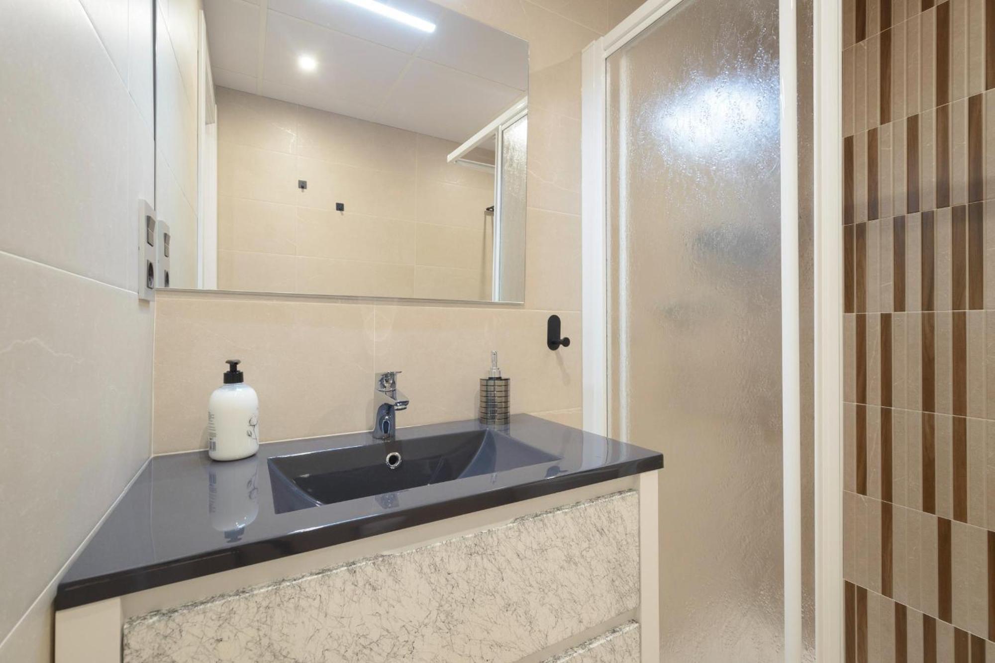 Granada Materno Apartment Luaran gambar